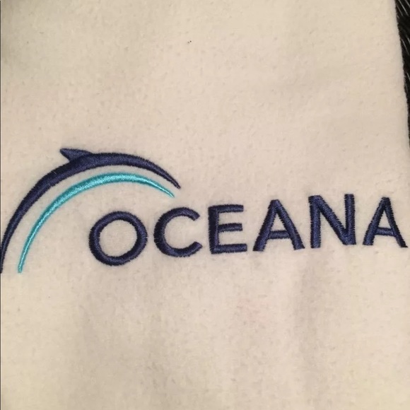 OCEANA FOUNDATION BLANKET - Picture 1 of 3